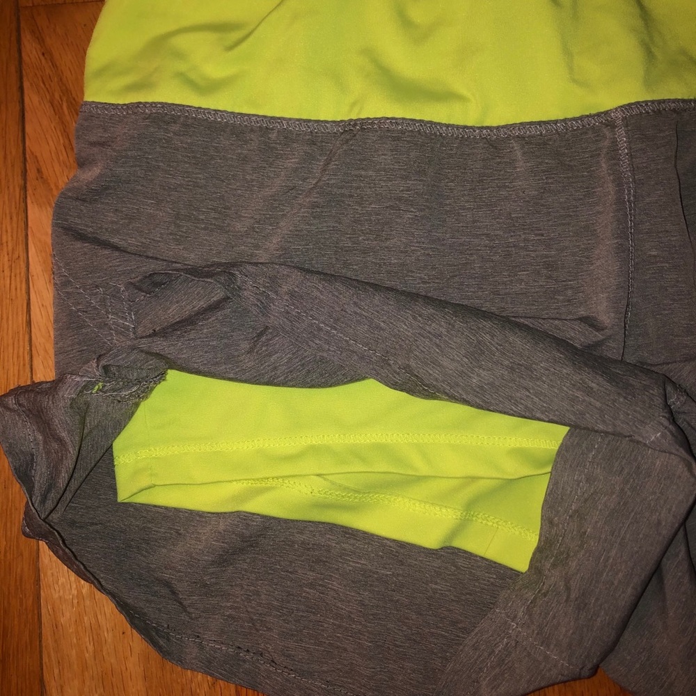 Neon workout set - Picture 2 of 3